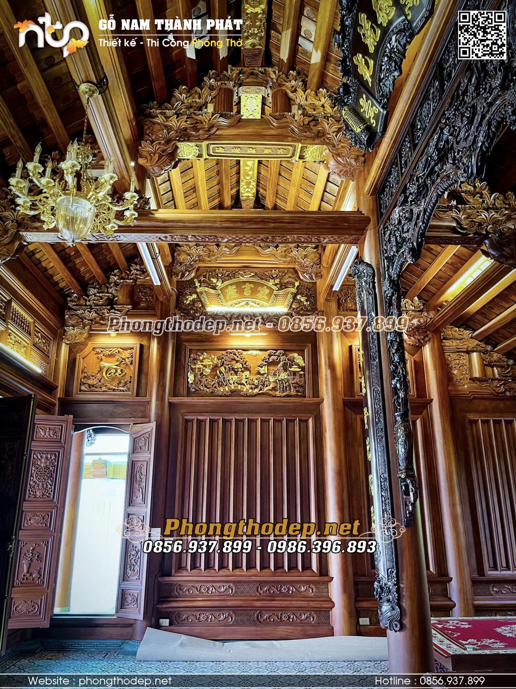 Vách thuận phải nhà gỗ 3 gian